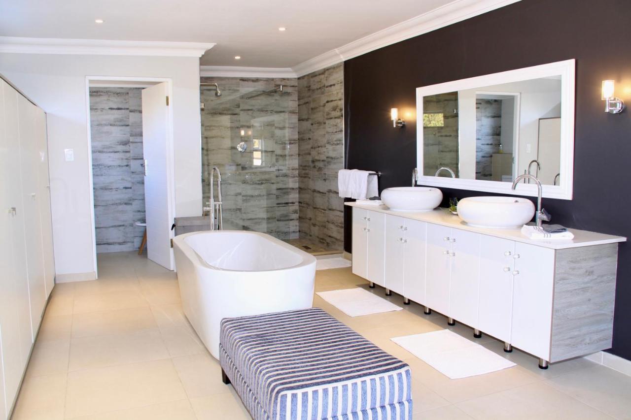 Villa Watsonia Bloubergstrand Esterno foto