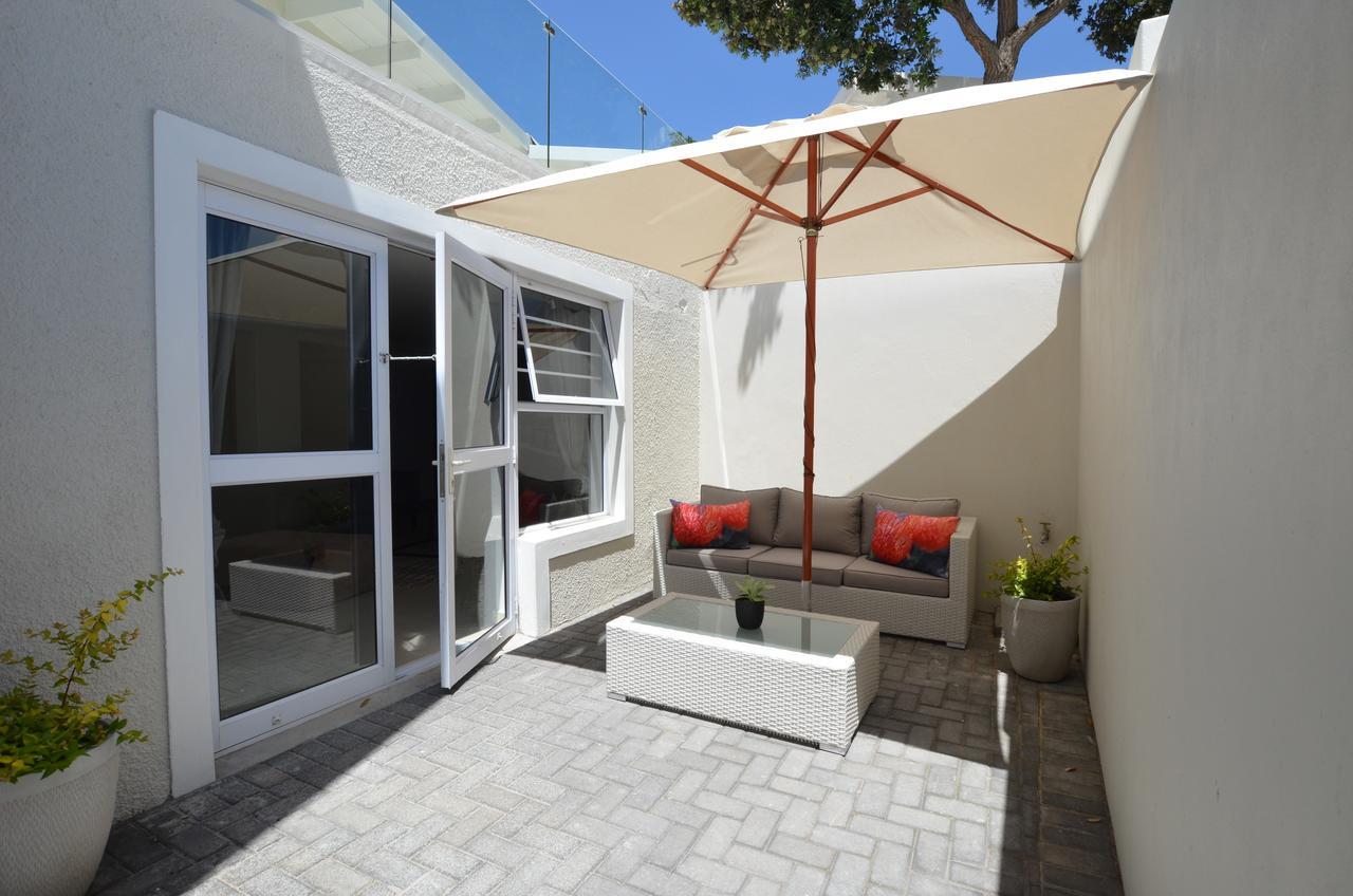Villa Watsonia Bloubergstrand Esterno foto